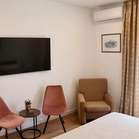 Mimica, Center דירה ספליט