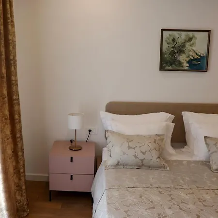 Appartement Mimica, Center Split