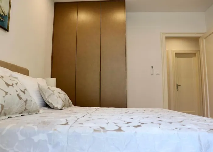 Mimica, Center * Spalato